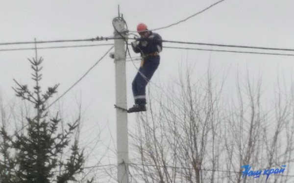 Фотофакт. Почему пропадает свет в центре Барановичей Фотофакт. Почему пропадает свет в центре Барановичей