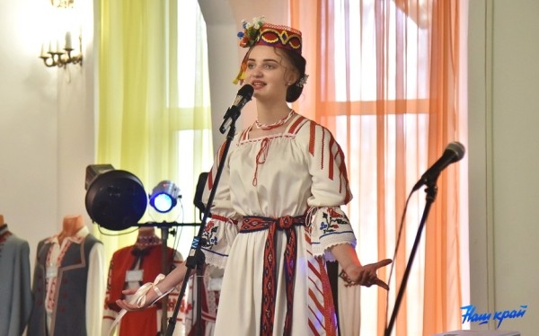 Фоторепортаж. «Мисс Весну» выбрали в Барановичском районе