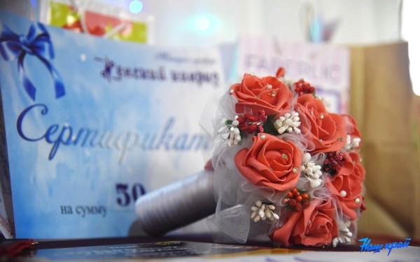 Фоторепортаж. «Мисс Весну» выбрали в Барановичском районе