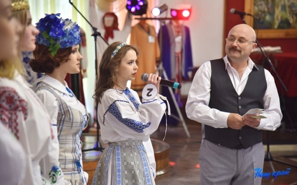 Фоторепортаж. «Мисс Весну» выбрали в Барановичском районе