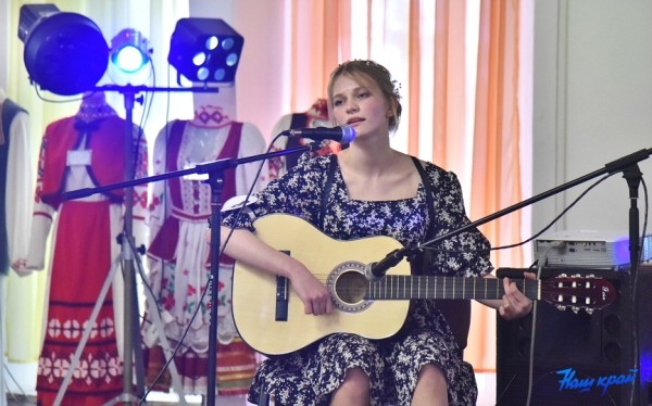 Фоторепортаж. «Мисс Весну» выбрали в Барановичском районе