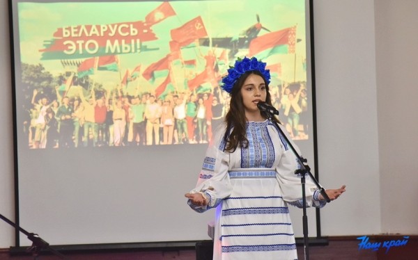 Фоторепортаж. «Мисс Весну» выбрали в Барановичском районе