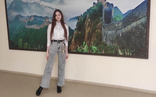 Студентка из Барановичей лучше всех в области знает китайский! Студентка из Барановичей лучше всех в области знает китайский!