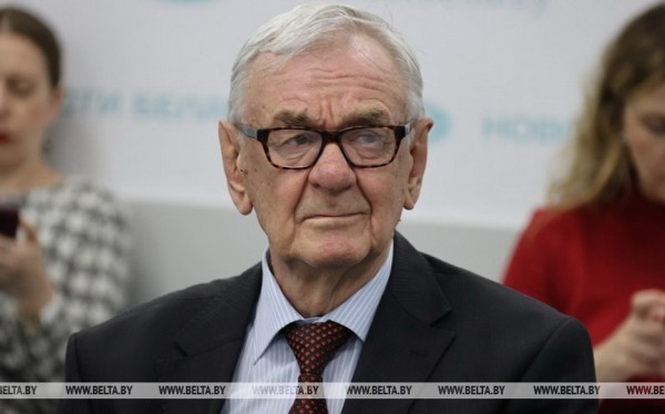 Ученый: коронавирус уничтожает активность опухолевых клеток в организме Ученый: коронавирус уничтожает активность опухолевых клеток в организме