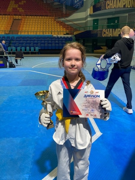 12 медалей привезли юные барановичские таэквондисты с республиканского турнира «Берестье 2022»