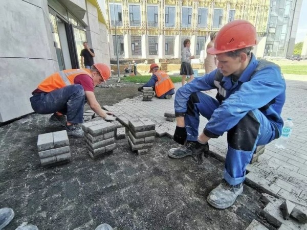 От $50 до $1000 в месяц: где школьники и студенты могут подработать летом От $50 до $1000 в месяц: где школьники и студенты могут подработать летом