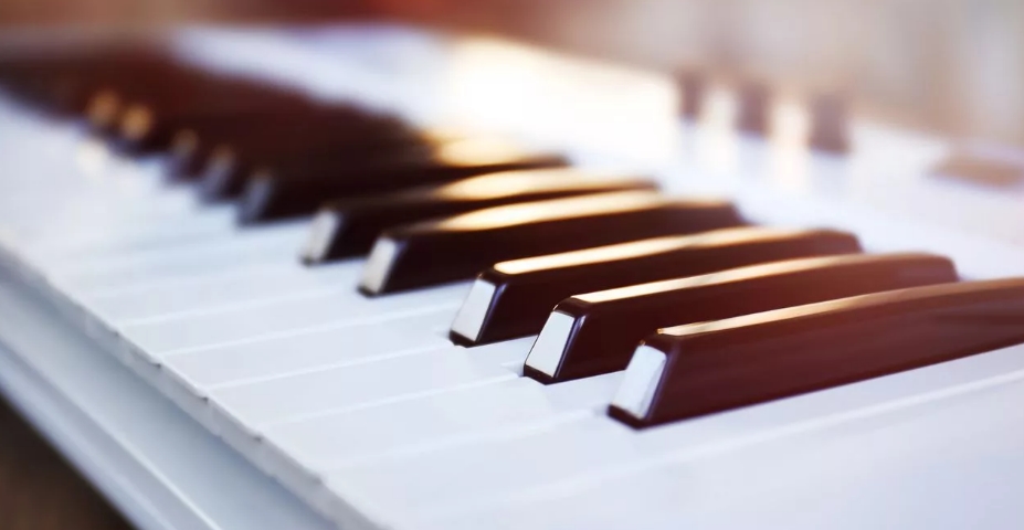Как выбрать музыкальную школу для обучения игре на фортепиано