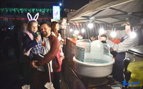 Живые скульптуры, ярмарки мастеров, интерактивные площадки: чем еще радует горожан «Барановичская весна» Живые скульптуры, ярмарки мастеров, интерактивные площадки: чем еще радует горожан «Барановичская весна»