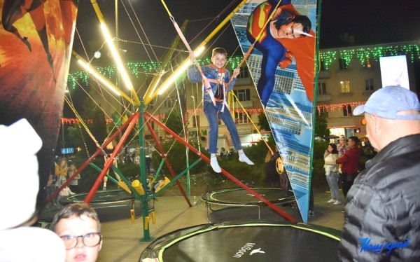 Живые скульптуры, ярмарки мастеров, интерактивные площадки: чем еще радует горожан «Барановичская весна» Живые скульптуры, ярмарки мастеров, интерактивные площадки: чем еще радует горожан «Барановичская весна»