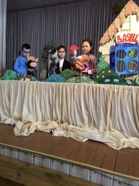 Необычный кукольный театр «Теремок» работает в гимназии № 3 г. Барановичи Необычный кукольный театр «Теремок» работает в гимназии № 3 г. Барановичи