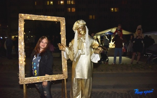 Живые скульптуры, ярмарки мастеров, интерактивные площадки: чем еще радует горожан «Барановичская весна» Живые скульптуры, ярмарки мастеров, интерактивные площадки: чем еще радует горожан «Барановичская весна»