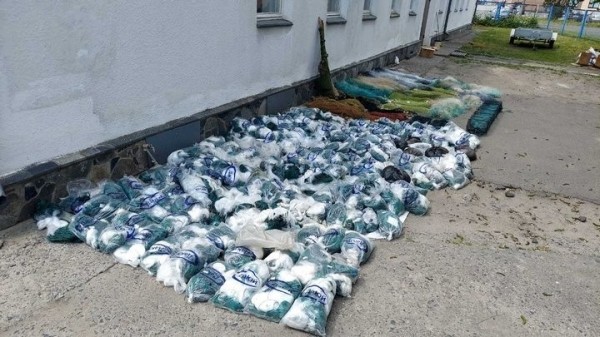 Почти полтысячи ставных сетей изъяли инспекторы у жителя Пинска Почти полтысячи ставных сетей изъяли инспекторы у жителя Пинска