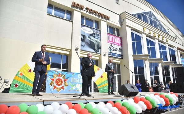 Фотофакт. Интерактивные площадки «Вечер поколений» в Барановичах ко Дню Победы