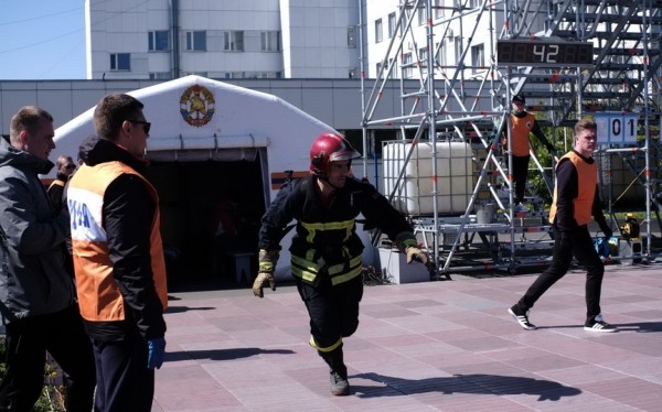 Барановичские спасатели в составе команды Брестского областного управления МЧС победили на международных соревнованиях в Санкт-Петербурге Барановичские спасатели в составе команды Брестского областного управления МЧС победили на международных соревнованиях в Санкт-Петербурге