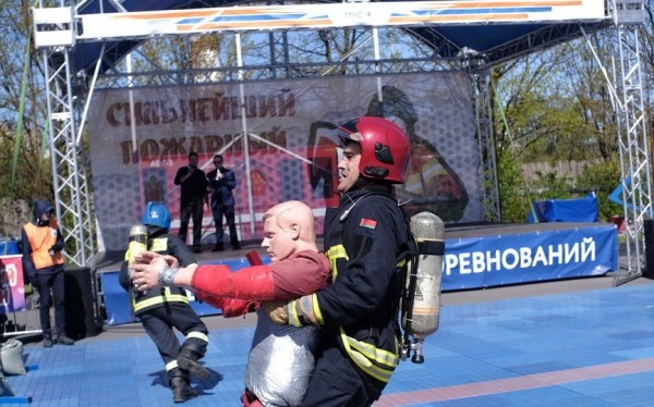 Барановичские спасатели в составе команды Брестского областного управления МЧС победили на международных соревнованиях в Санкт-Петербурге Барановичские спасатели в составе команды Брестского областного управления МЧС победили на международных соревнованиях в Санкт-Петербурге