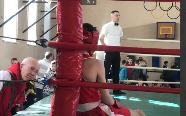 Барановичские спортсмены достойно проявили себя на областных соревнованиях по теннису и боксу Барановичские спортсмены достойно проявили себя на областных соревнованиях по теннису и боксу