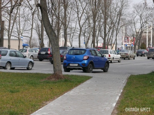 Назван мировой лидер по продажам машин в 2021 году Назван мировой лидер по продажам машин в 2021 году