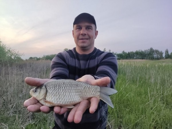 На озере в деревне Заречаны прошел Кубок Каменецкого района по рыбной ловле. Определены победители
