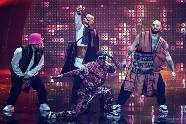 Победителем «Евровидения» стала украинская группа Kalush Orchestra Победителем «Евровидения» стала украинская группа Kalush Orchestra