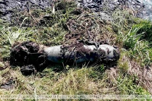 Авиационные снаряды обнаружены недалеко от д. Угляны (Брестская область) Авиационные снаряды обнаружены недалеко от д. Угляны (Брестская область)