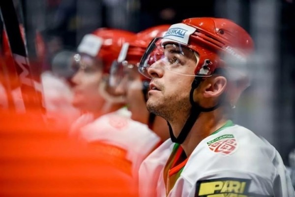 IIHF запретила сборным РФ и Беларуси по хоккею участвовать в ЧМ-2023