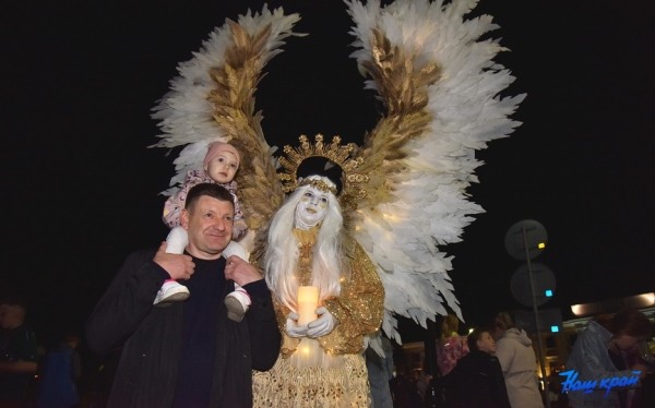 Живые скульптуры, ярмарки мастеров, интерактивные площадки: чем еще радует горожан «Барановичская весна» Живые скульптуры, ярмарки мастеров, интерактивные площадки: чем еще радует горожан «Барановичская весна»