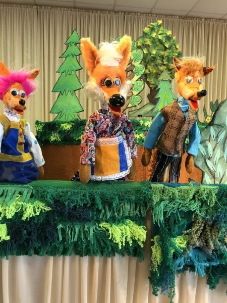 Необычный кукольный театр «Теремок» работает в гимназии № 3 г. Барановичи Необычный кукольный театр «Теремок» работает в гимназии № 3 г. Барановичи