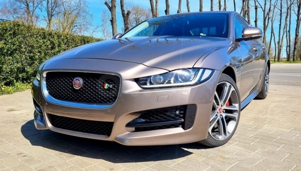 Эксклюзив на авторынке Барановичей Эксклюзив на авторынке Барановичей