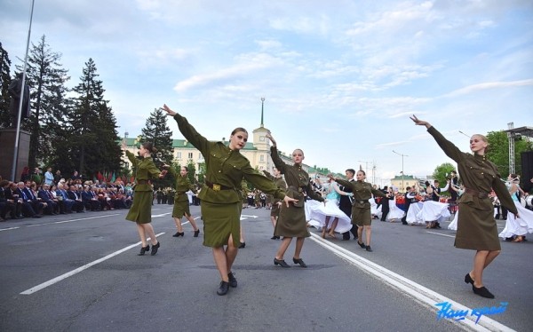 Фоторепортаж. Торжественная церемония открытия праздника города «Барановичская весна 2022» Фоторепортаж. Торжественная церемония открытия праздника города «Барановичская весна 2022»
