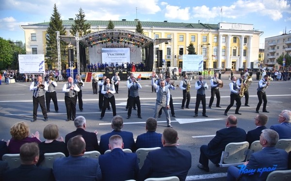 Фоторепортаж. Торжественная церемония открытия праздника города «Барановичская весна 2022» Фоторепортаж. Торжественная церемония открытия праздника города «Барановичская весна 2022»