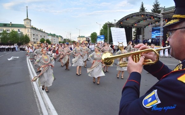 Фоторепортаж. Торжественная церемония открытия праздника города «Барановичская весна 2022» Фоторепортаж. Торжественная церемония открытия праздника города «Барановичская весна 2022»
