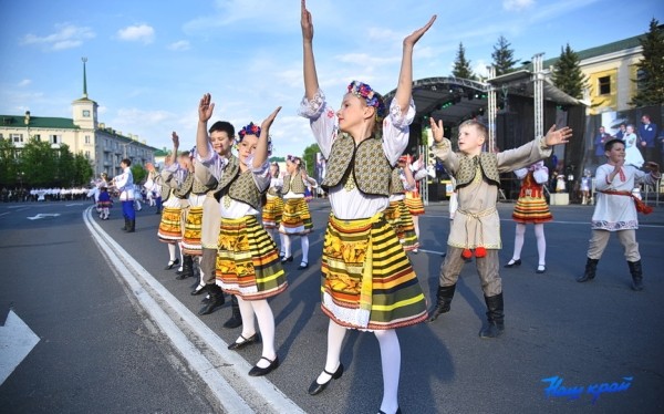 Фоторепортаж. Торжественная церемония открытия праздника города «Барановичская весна 2022» Фоторепортаж. Торжественная церемония открытия праздника города «Барановичская весна 2022»