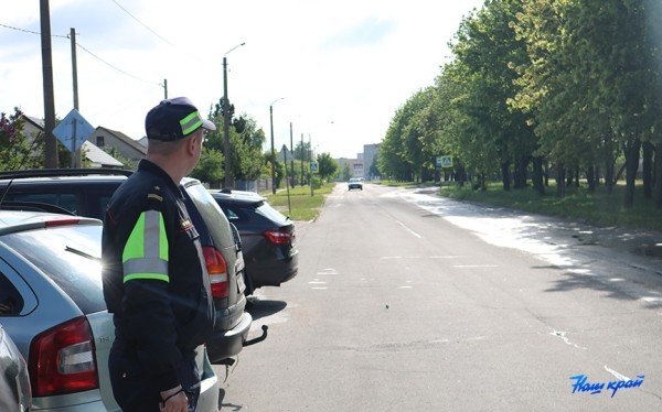 ГАИ и «НК» проверили, все ли водители в Барановичах включают ближний