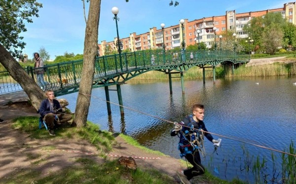 Юные туристы СШ № 14 стали лучшими в городских соревнованиях