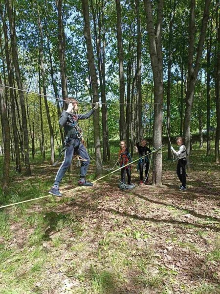 Юные туристы СШ № 14 стали лучшими в городских соревнованиях