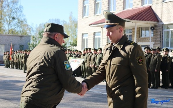 «Мирное небо – это сейчас очень актуально»: день части отмечает барановичская 61-я истребительная авиабаза «Мирное небо – это сейчас очень актуально»: день части отмечает барановичская 61-я истребительная авиабаза