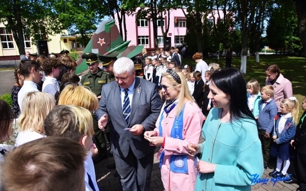 «Он спас нам жизнь!» – жители Арабовщины свято чтят память Владимира Карвата