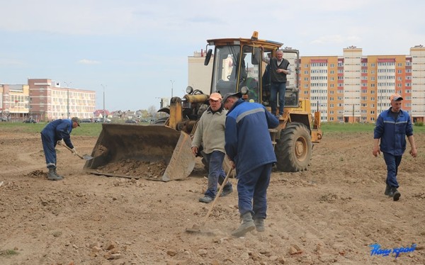 Под контролем. В каком состоянии парк в Боровках спустя неделю после визита мэра?
