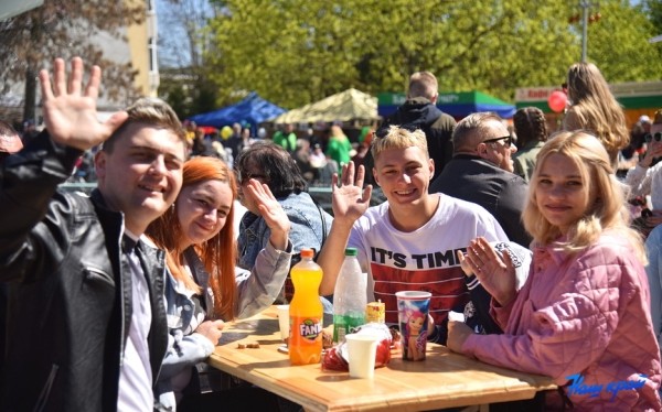 Праздничный концерт «9 мая – День Великой Победы» на главной сценической площадке Барановичей