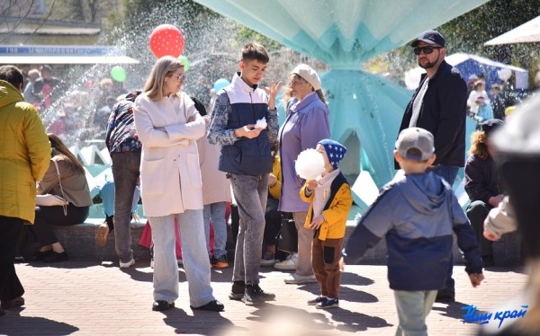 Праздничный концерт «9 мая – День Великой Победы» на главной сценической площадке Барановичей