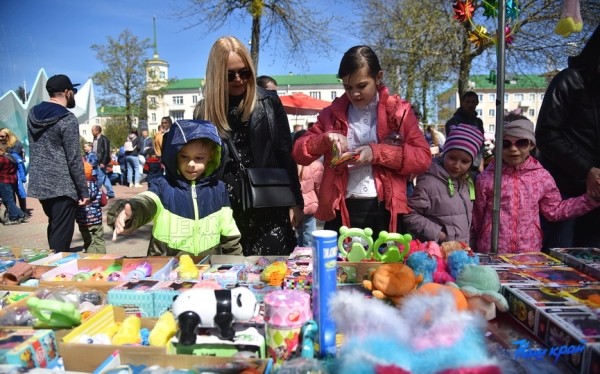 Праздничный концерт «9 мая – День Великой Победы» на главной сценической площадке Барановичей