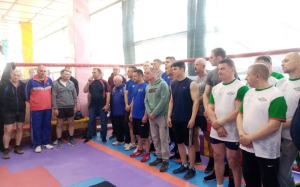 Турнир определил самых сильных мужчин Барановичей