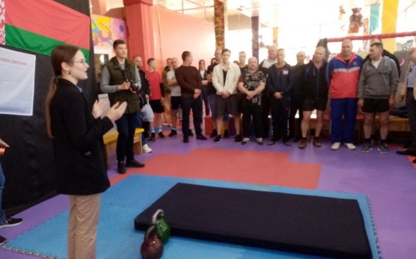 Турнир определил самых сильных мужчин Барановичей