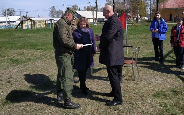 Ученики на время стали солдатами-срочниками: в Барановичах состоялась игра «Орлёнок» Ученики на время стали солдатами-срочниками: в Барановичах состоялась игра «Орлёнок»