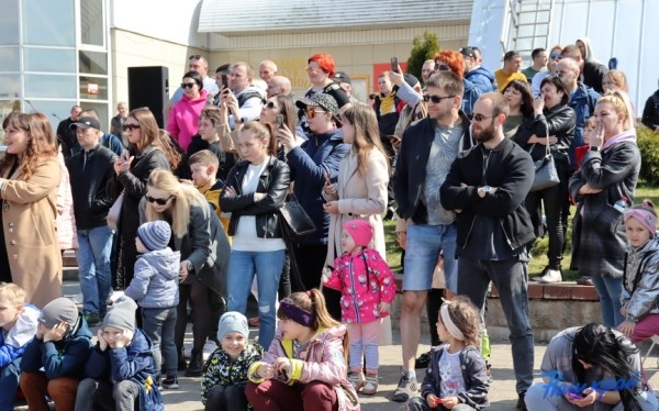В Барановичах состоялся турнир по силовому экстриму. Фоторепортаж