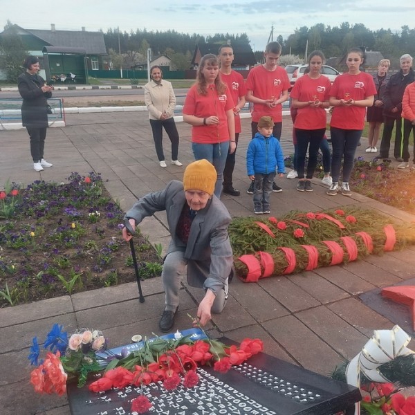 В Барановичском районе прошла акция «Зажги огонь в своем сердце» В Барановичском районе прошла акция «Зажги огонь в своем сердце»