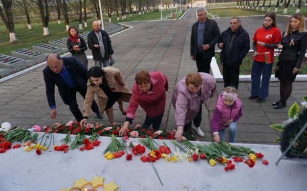 В Барановичском районе прошла акция «Зажги огонь в своем сердце» В Барановичском районе прошла акция «Зажги огонь в своем сердце»