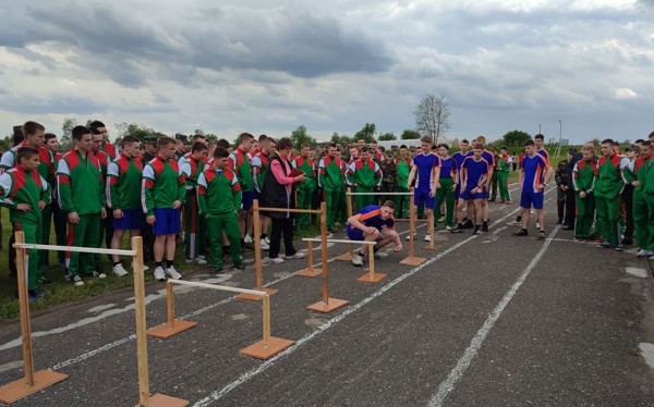 Военно-спортивную эстафету «Ураган» впервые организовали в кадетском училище