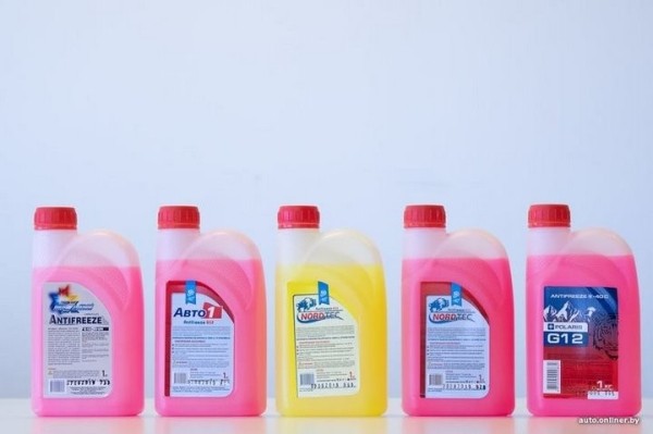 Покупатель заметил странности в летней омывайке. Это нормально? Покупатель заметил странности в летней омывайке. Это нормально?