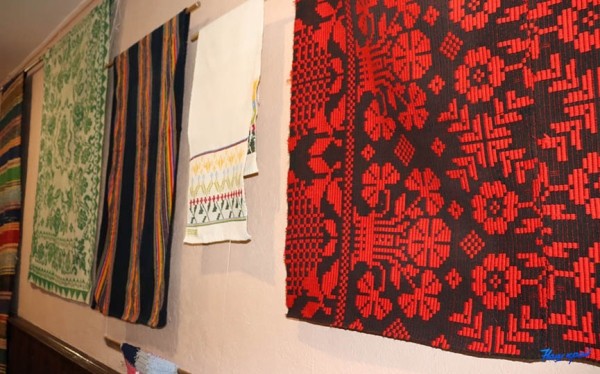 Уникальные работы мастерицы по ткачеству можно увидеть в Барановичском районном центре ремесел Уникальные работы мастерицы по ткачеству можно увидеть в Барановичском районном центре ремесел